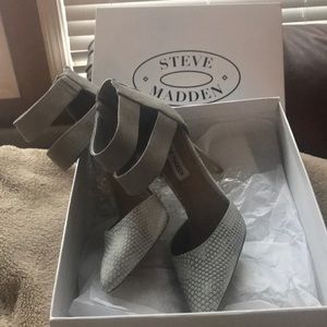Steve Madden Heels.✨